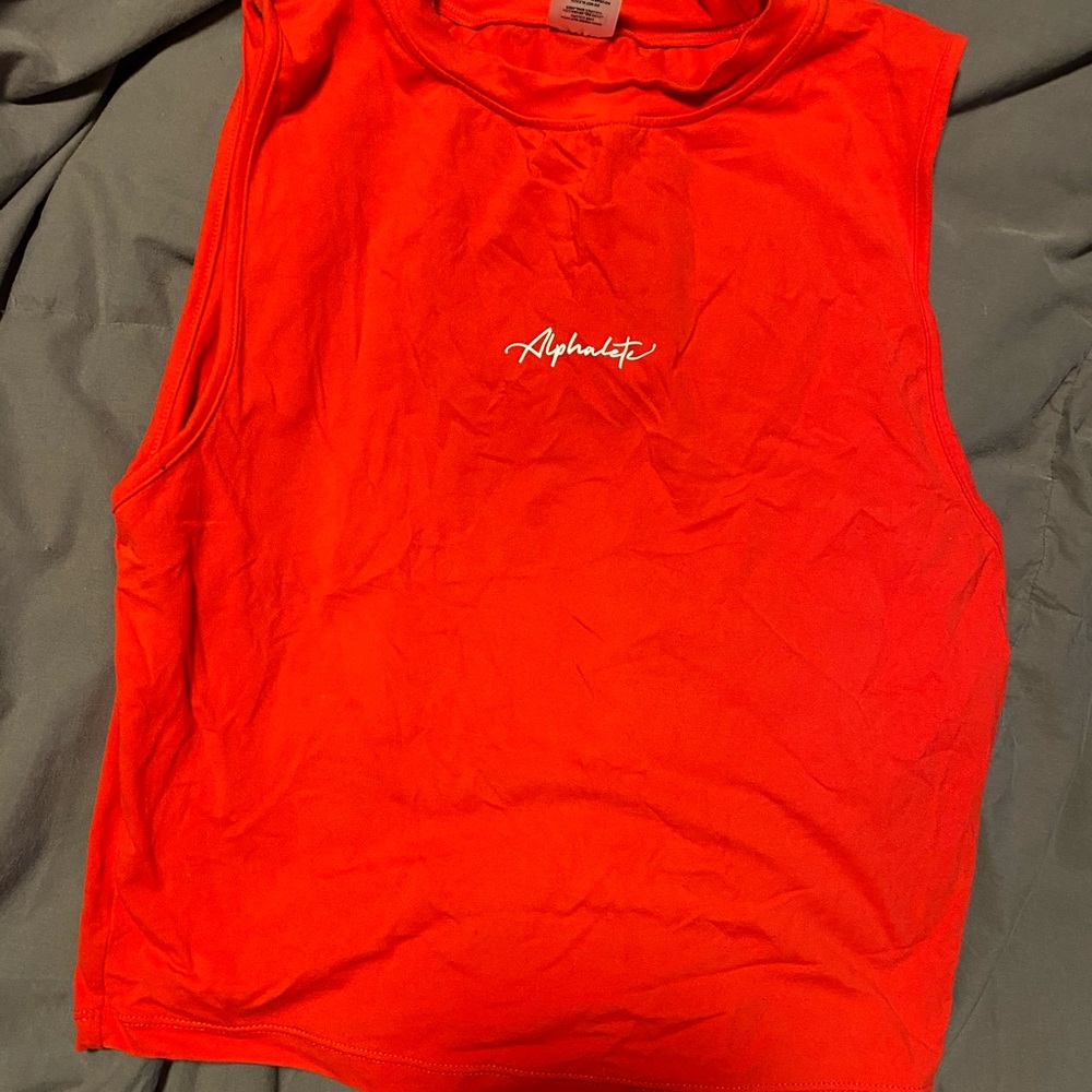 Crop muscle shirt